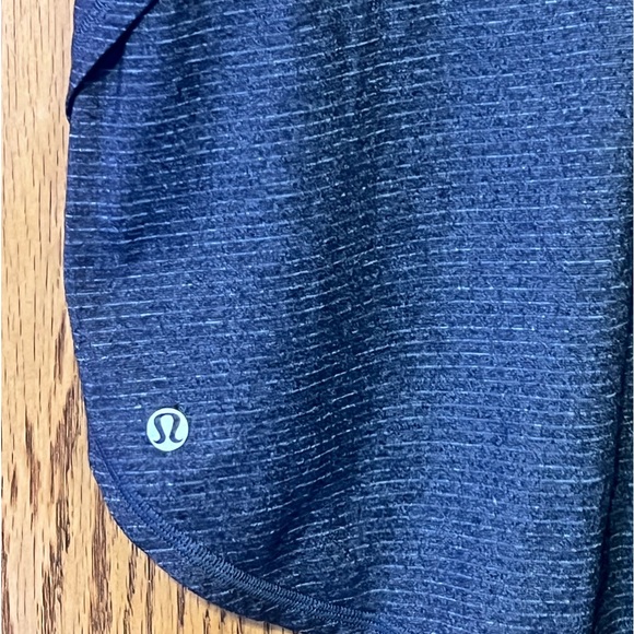 LuluLemon Dark Gray Tank Size 2 - Picture 3 of 7